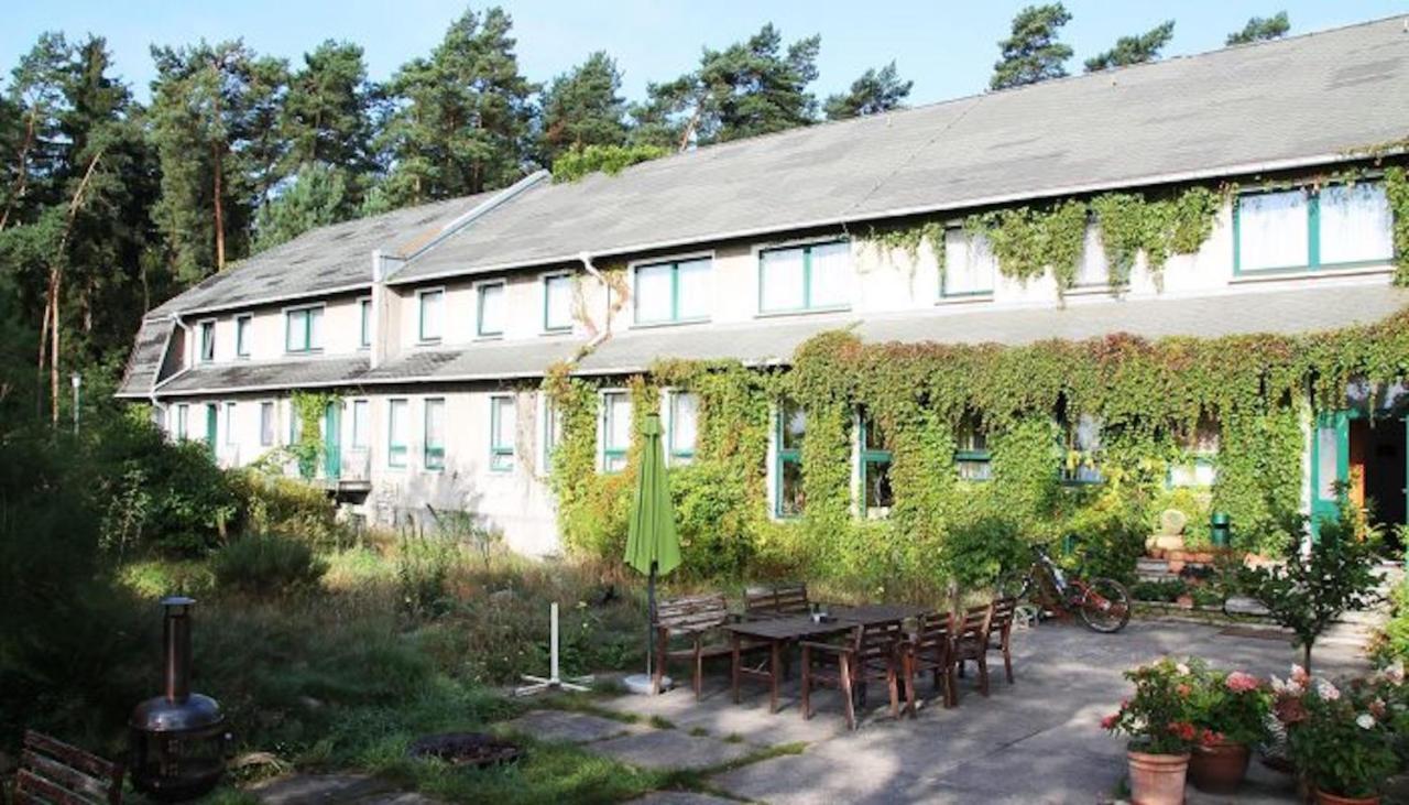 Pension Zur Fledermaus Waren  Exterior foto
